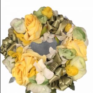 Ghirlanda di rose gialle piccola